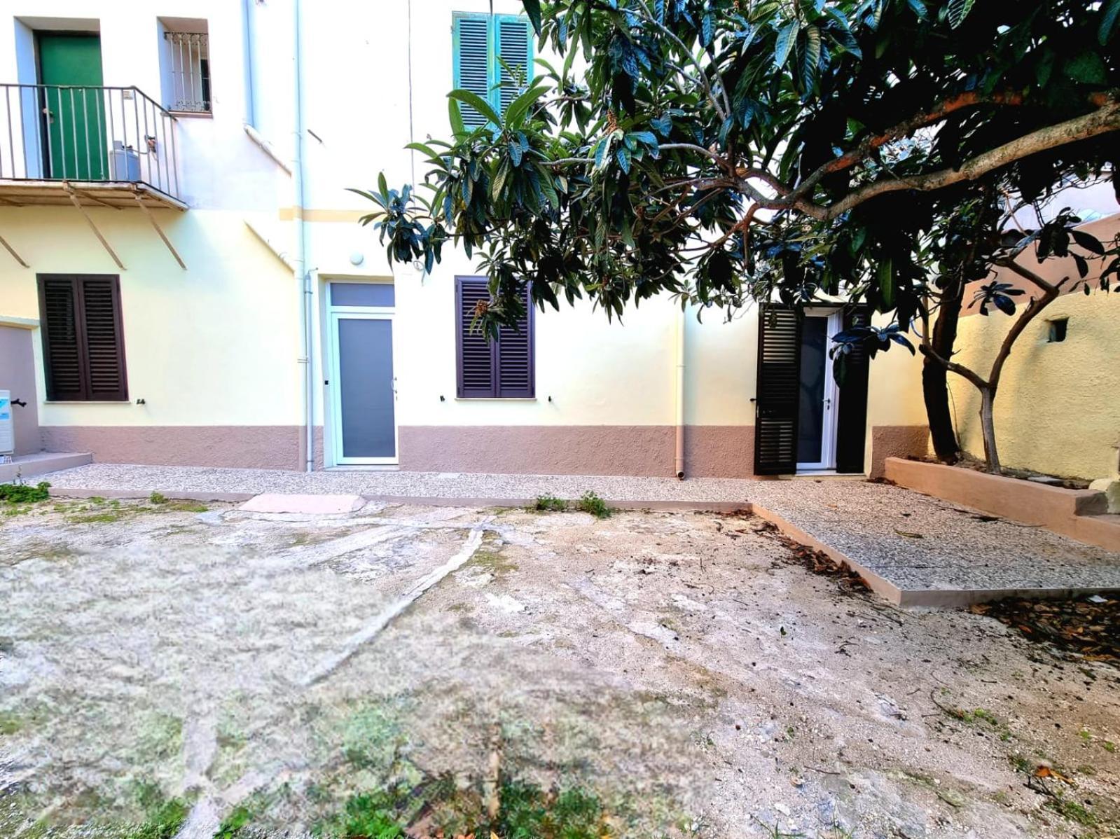 Morfeo B&B Sassari Ngoại thất bức ảnh